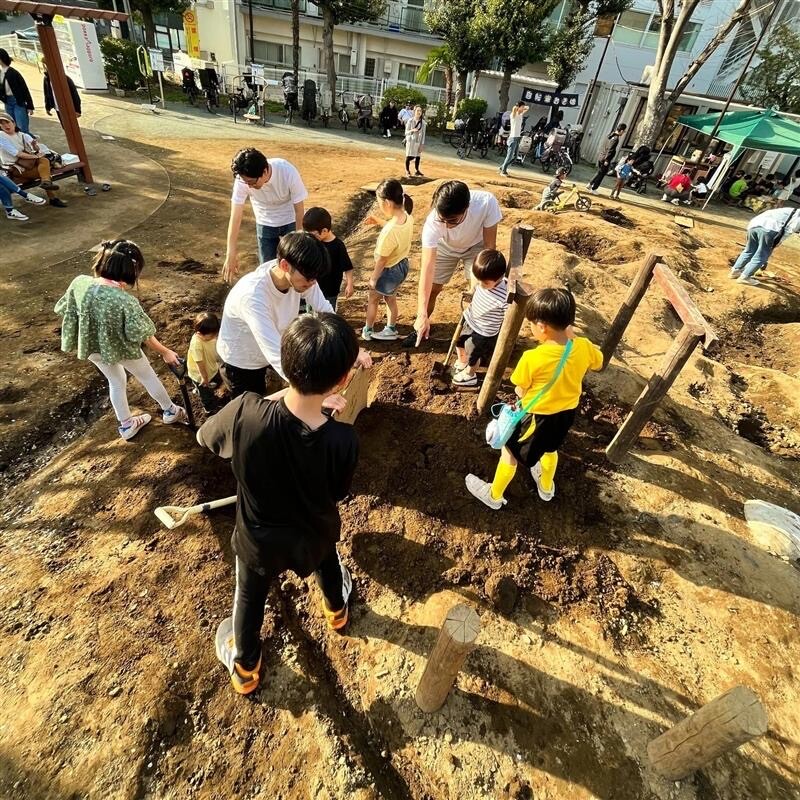 えびすどろんこ山プレーパーク(恵比寿南一公園)